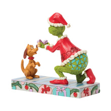 Load image into Gallery viewer, NEW - PRE-ORDER NOW - Grinch Giving Max a Bone Fig