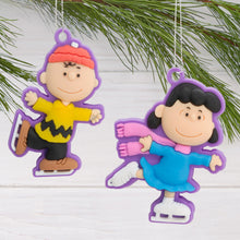 Load image into Gallery viewer, Mini Peanuts® Hallmark Tree Topper and Ornaments, Set of 5