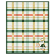 Load image into Gallery viewer, Peanuts® Beagle Scouts Picnic Blanket With Bag