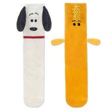 Load image into Gallery viewer, NEW- Peanuts® Snoopy and Woodstock Mismatched Novelty Socks
