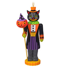 Load image into Gallery viewer, Marquis Le Mew Halloween Noble Nutcracker