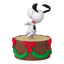 Load image into Gallery viewer, Mini The Peanuts® Gang Dancing Snoopy ShowToppers Musical Tree Topper With Light, 4"