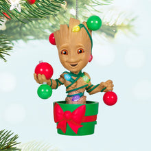 Load image into Gallery viewer, Marvel Guardians of the Galaxy O Christmas Groot Ornament With Ligh