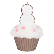 Load image into Gallery viewer, Merry Macarons - 16th in the Christmas Cupcakes series