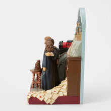 Load image into Gallery viewer, Harry Potter Trio Castle Scene
