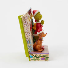 Load image into Gallery viewer, NEW - PRE-ORDER NOW! Grinch with Max and Cindy Fig
