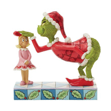 Load image into Gallery viewer, NEW - PRE-ORDER NOW! Grinch Pat Cindy Lou&#39;s Head Fi
