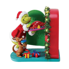 Load image into Gallery viewer, NEW - PRE-ORDER NOW - Christmas Dinner
