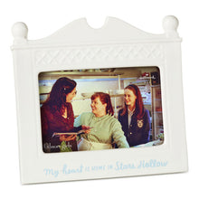 Load image into Gallery viewer, NEW -  New Gilmore Girls Stars Hollow Sign-Shaped Picture Frame  4 X 6
