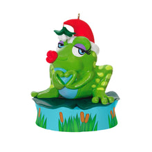 Load image into Gallery viewer, Mistle-Toad Ornament With Sound,
