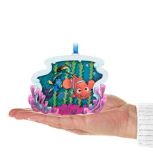 Load image into Gallery viewer, Disney/Pixar Finding Nemo Totally Unforgettable Friends Papercraft Ornament
