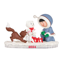 Load image into Gallery viewer, Frosty Friends 2024 Ornament-  45th in the Frosty Friends Series
