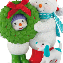 Load image into Gallery viewer, Welcoming Wreath -  19th in the Making Memories series
