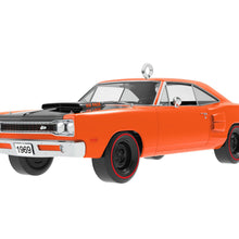 Load image into Gallery viewer, 1969 Dodge Super Bee Six Pack 35th in the Classic American Cars series
