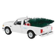 Load image into Gallery viewer, 1995 Ford SVT Lightning 31st in the All-American Trucks series
