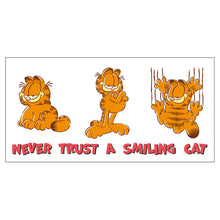 Load image into Gallery viewer, Nickelodeon Garfield Smiling Cat Collectible Drinking Glass, 13.5 oz.

