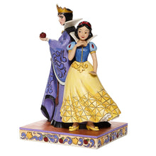 Load image into Gallery viewer, Jim Shore Disney Traditions Snow White &amp; Evil Queen
