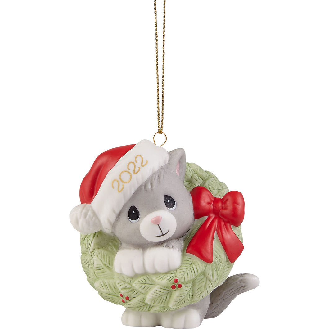 Precious Moments Wreathed in Christmas Joy 2022 Cat Ornament, 2.8